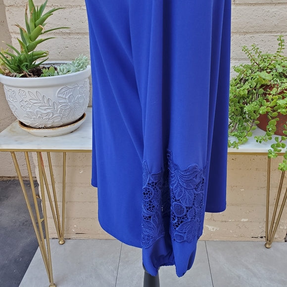 DENNIS BASSO Blouse 2/$ 30 - Picture 4 of 10